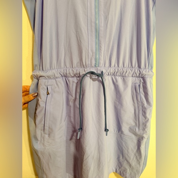 Athleta Expedition Athleisure Skort Dress Woman Size 8 Golf tennis Hiking - Picture 4 of 16